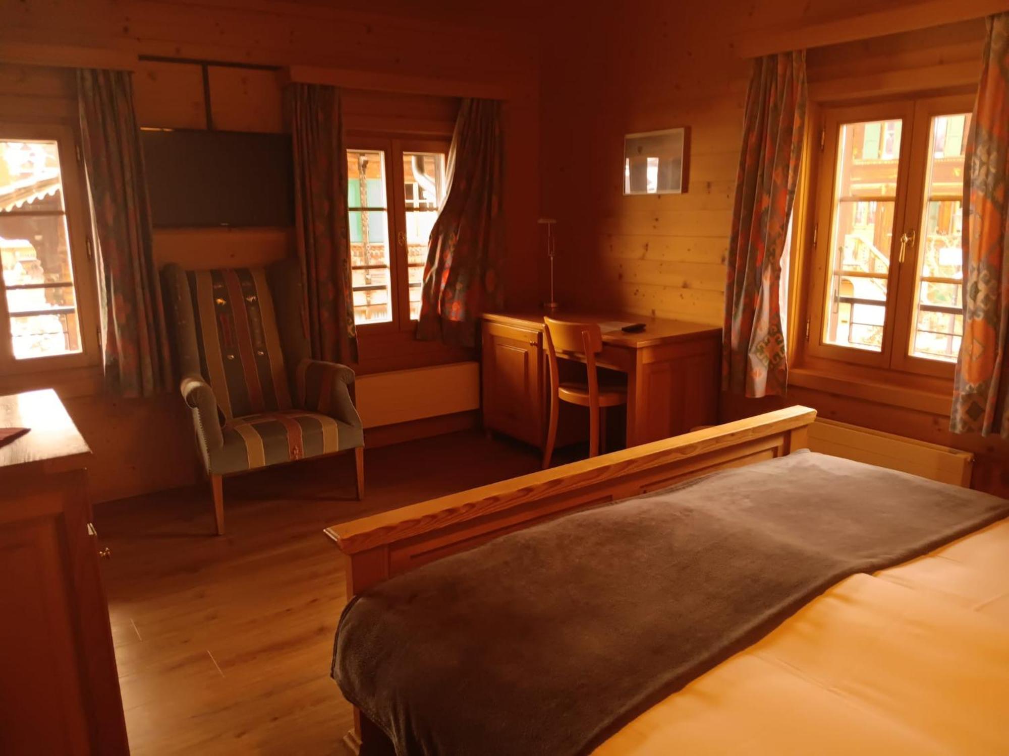 Hotel De Commune Γκστάαντ Εξωτερικό φωτογραφία