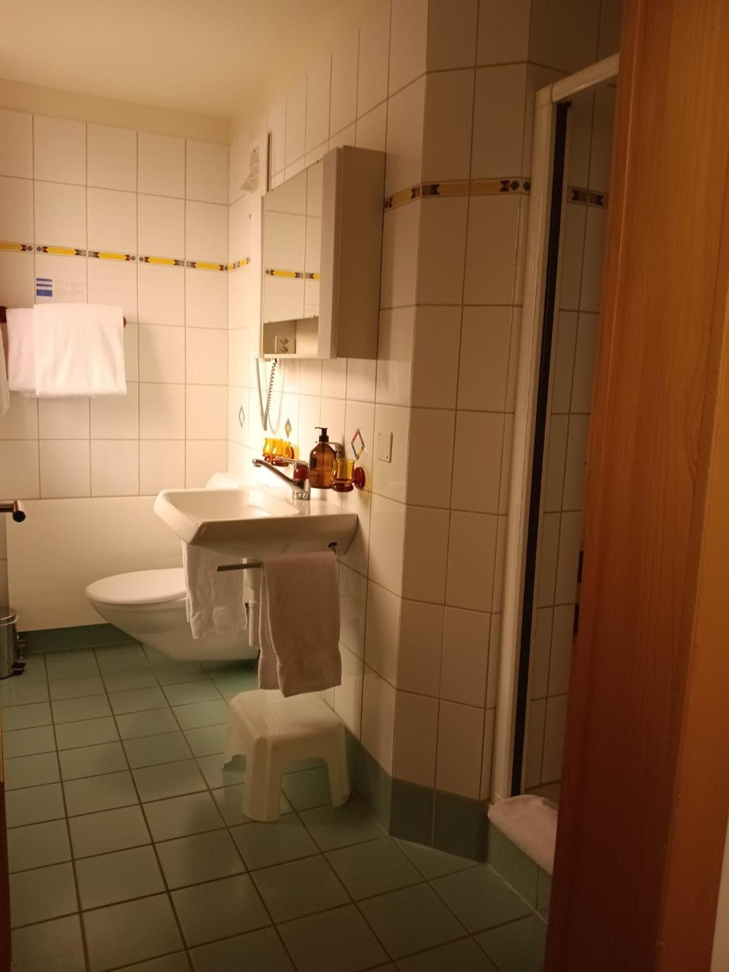 Hotel De Commune Γκστάαντ Εξωτερικό φωτογραφία