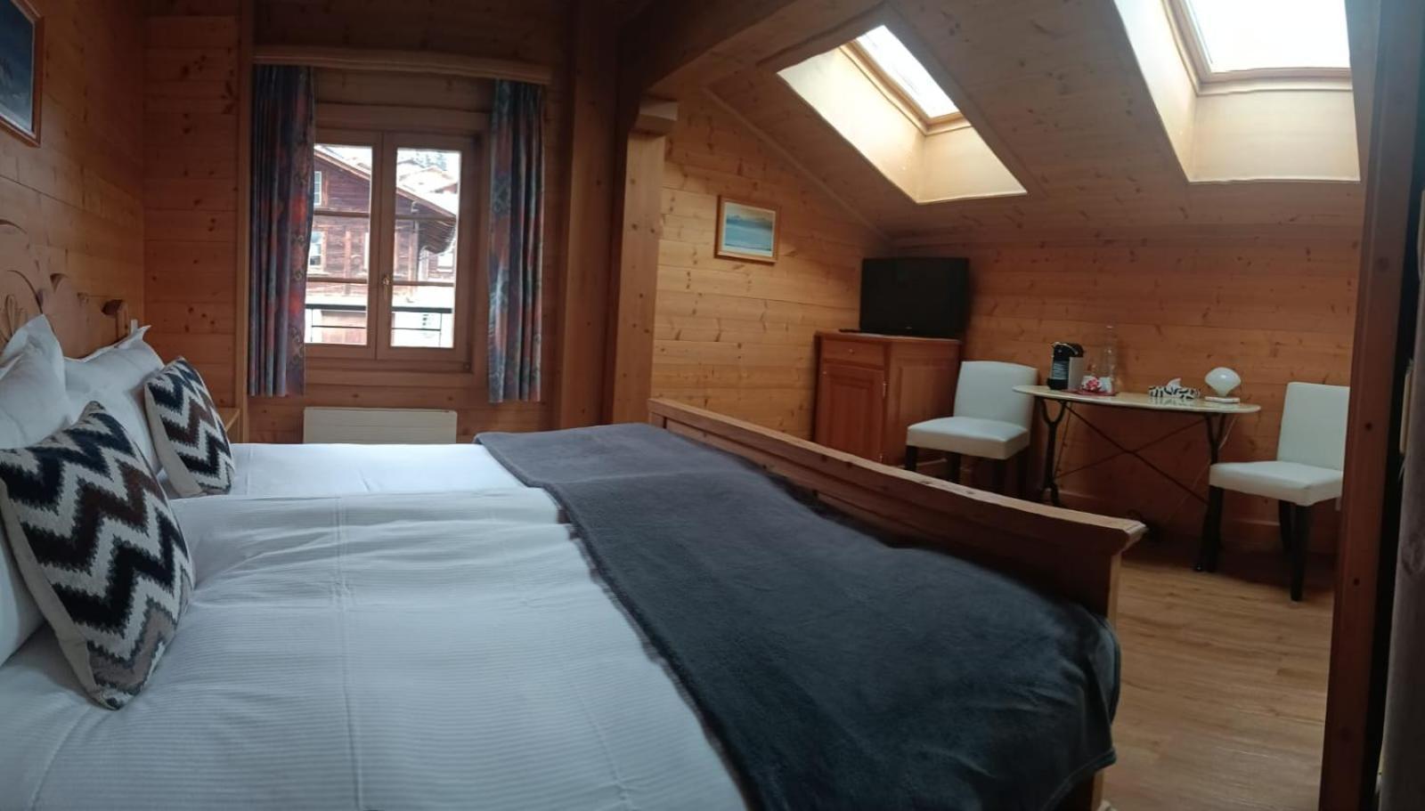 Hotel De Commune Γκστάαντ Εξωτερικό φωτογραφία
