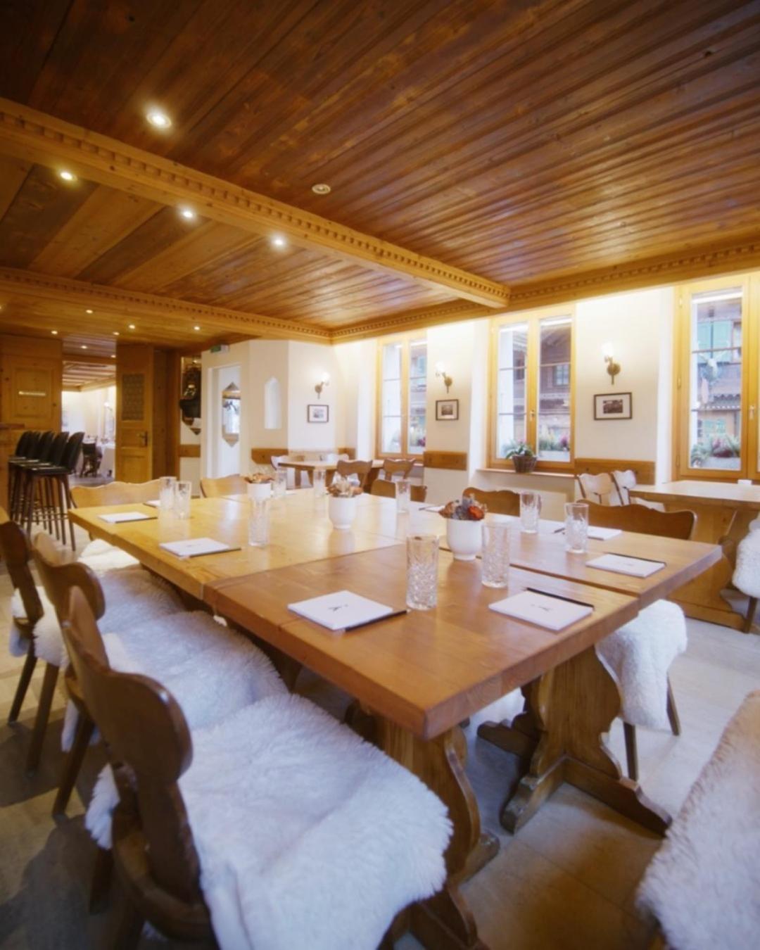 Hotel De Commune Γκστάαντ Εξωτερικό φωτογραφία