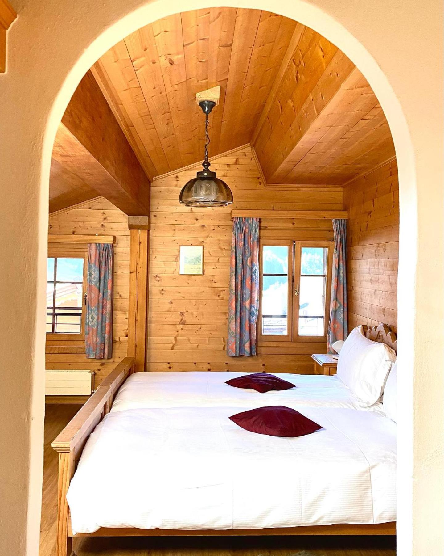 Hotel De Commune Γκστάαντ Εξωτερικό φωτογραφία